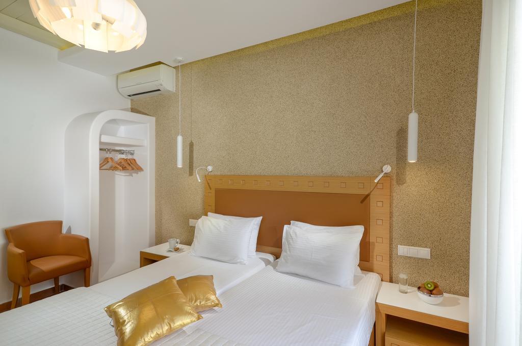 Adriani Hotel Naxos City Екстериор снимка