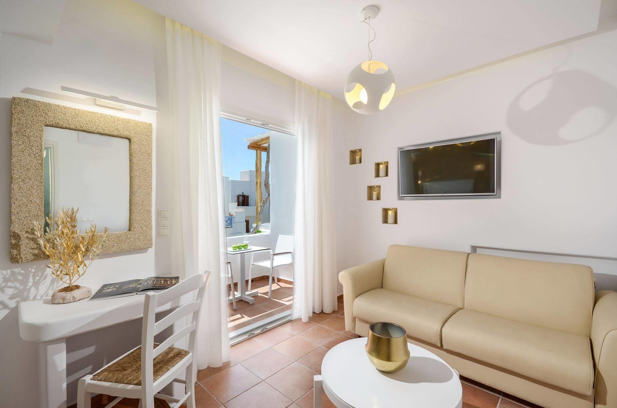 Adriani Hotel Naxos City Екстериор снимка