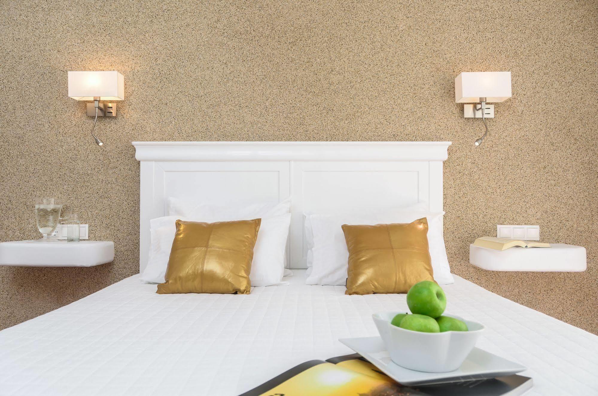 Adriani Hotel Naxos City Екстериор снимка